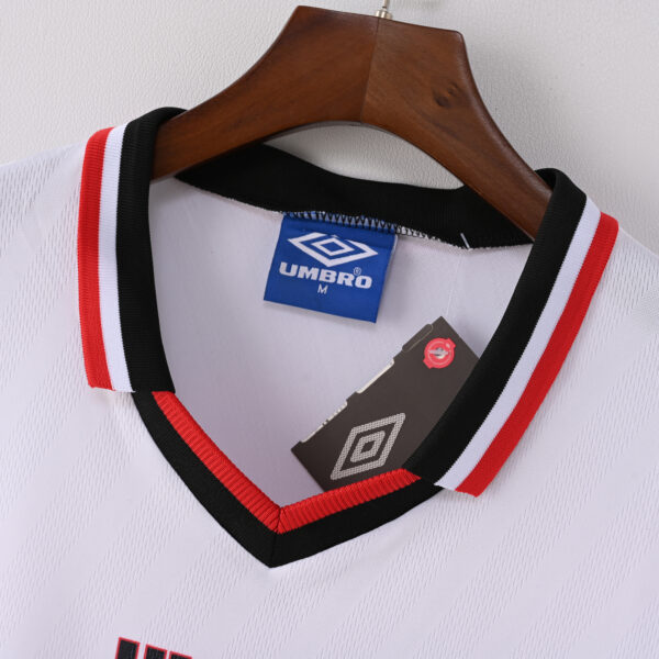 970e215b Retro Man Utd 1996/97 Away Jersey