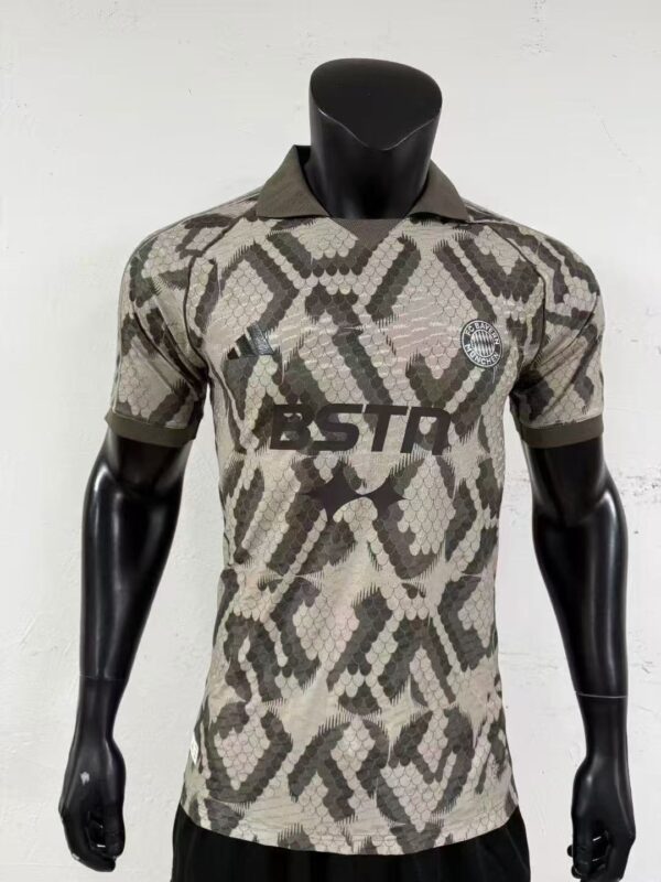 F.C Bayen Munich Away F.C Bayern Munich Adidas Mens 25/26 Away Jersey