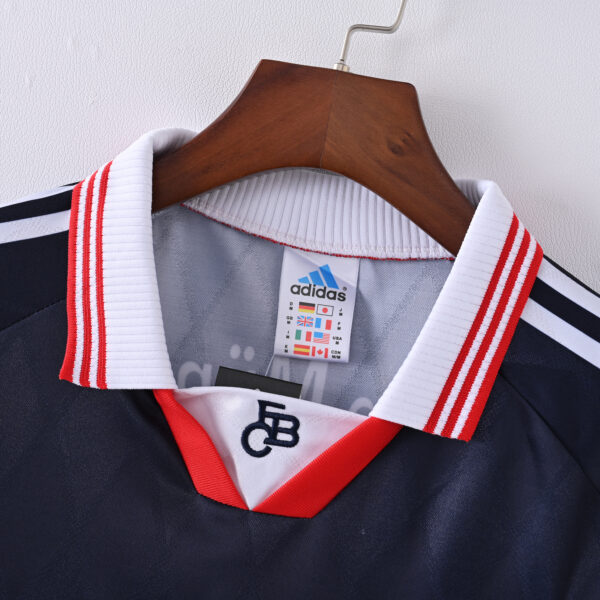d6b621e8 Retro Bayern Munich Adidas Mens 1997/99 Home Jersey
