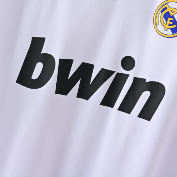 fa7b9a12 Retro Real Madrid 2011/12 Home Jersey