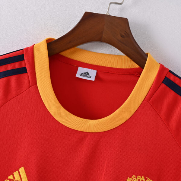 29951f88 Retro Spain Adidas Mens 2002 Home Jersey