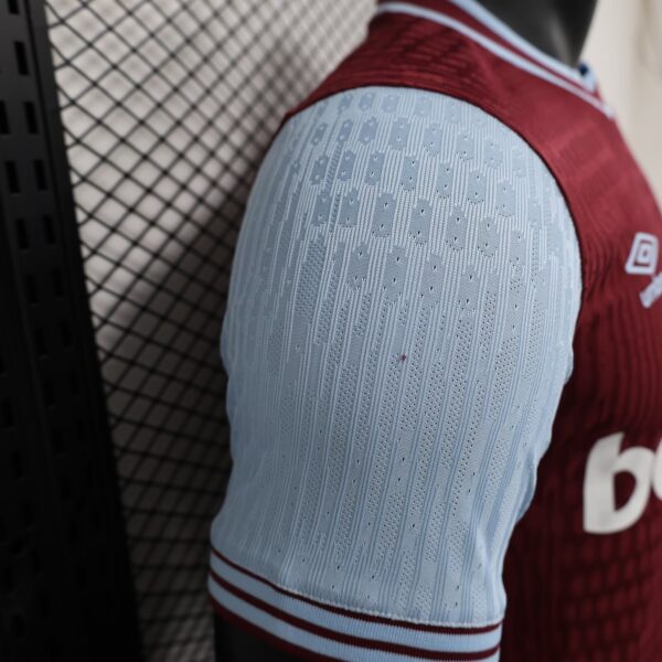 666ddc5b West Ham United Umbro Mens 24/25 Home Jersey