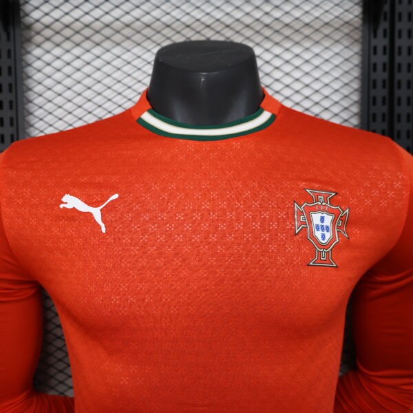 cd2407cb Portugal Puma Mens 24/26 Long-Sleeved Home Jersey