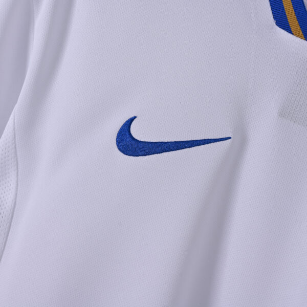 Retro Italy Nike 1996 Away Jersey