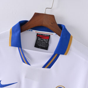 Retro Italy Nike 1996 Away Jersey